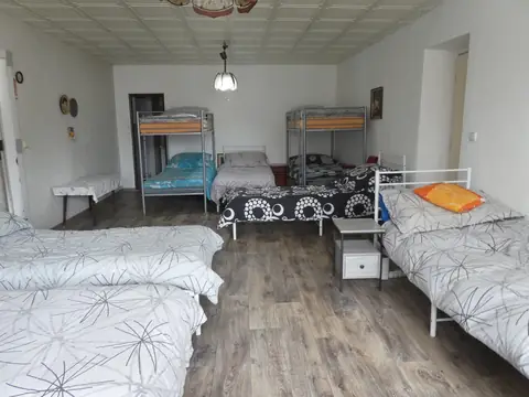 Desetilůžkový pokoj